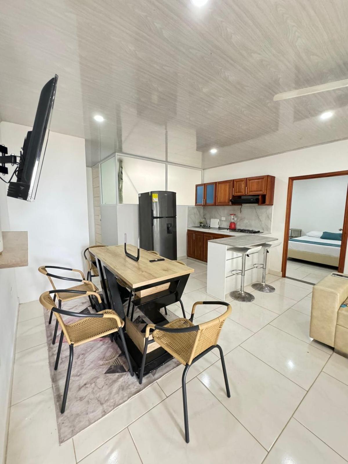 Torres Del Meson Luxury Apartments Doradal Exterior photo